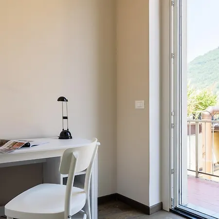 Numero Due Piazza Mazzini - Bymyhomeincomo 科莫