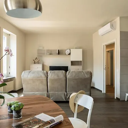 公寓 Numero Due Piazza Mazzini - Bymyhomeincomo