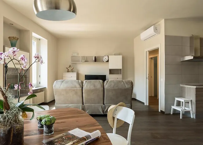 Apartamento Numero Due Piazza Mazzini - Bymyhomeincomo