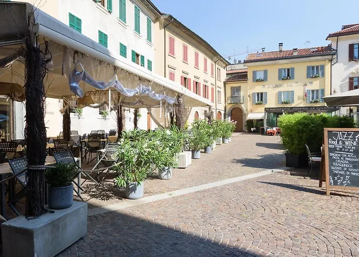 Apartamento Numero Due Piazza Mazzini - Bymyhomeincomo Como